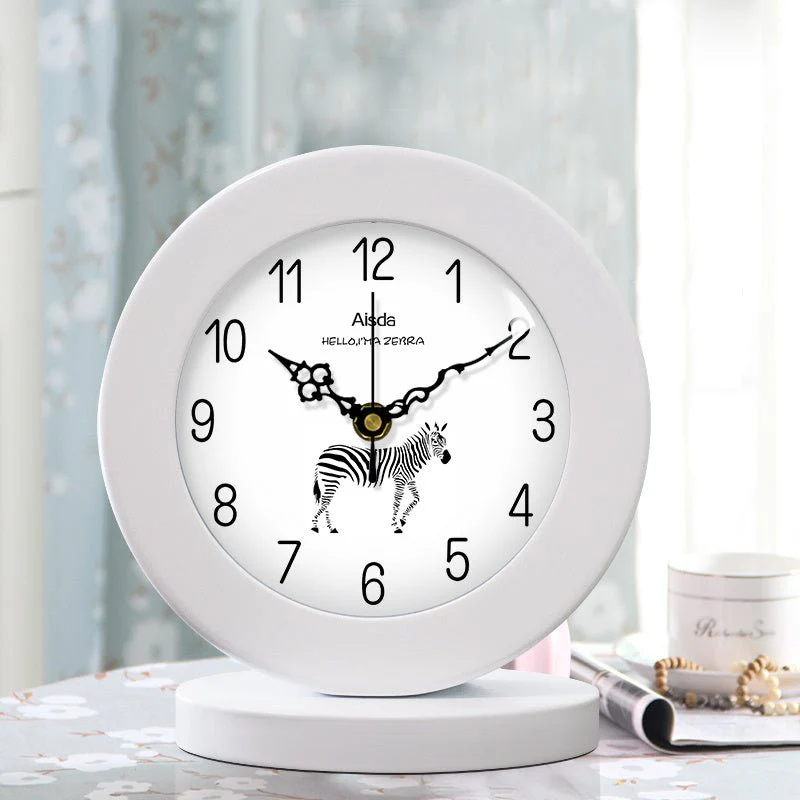 living-room-american-simple-wooden-clock-table-clock-mute-modern-bedroom-table-clock-998047